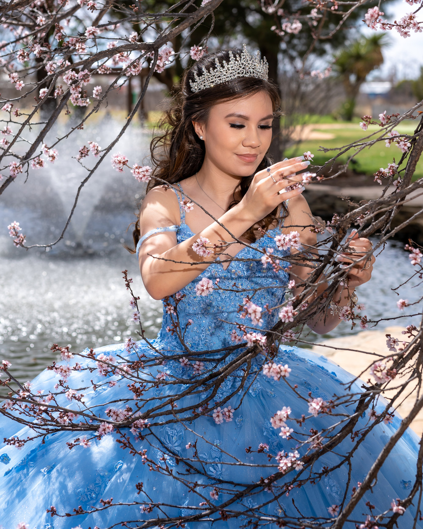 Quinceañera portrait by Auden B. Cabello