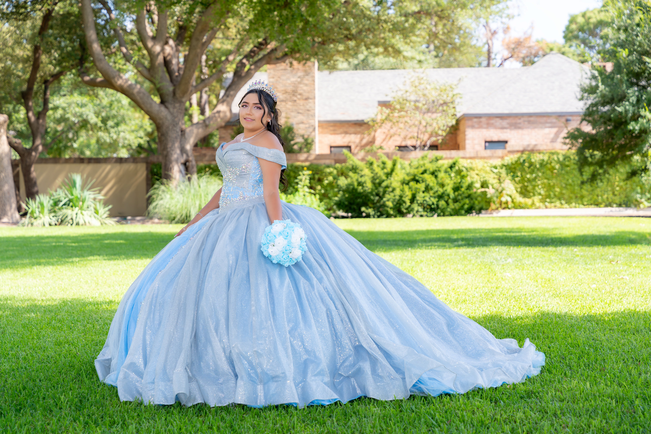 Quinceañera portrait by Auden B. Cabello
